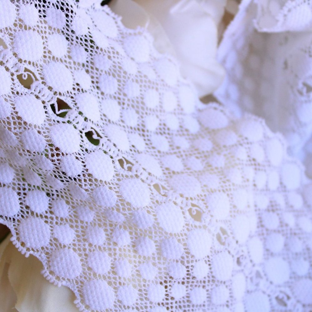 Vintage 1980s 1990s Stretch Lace Trim, Raval NYC, Wide, White, 2 yards, 6.75" wd - Picture 5 of 8